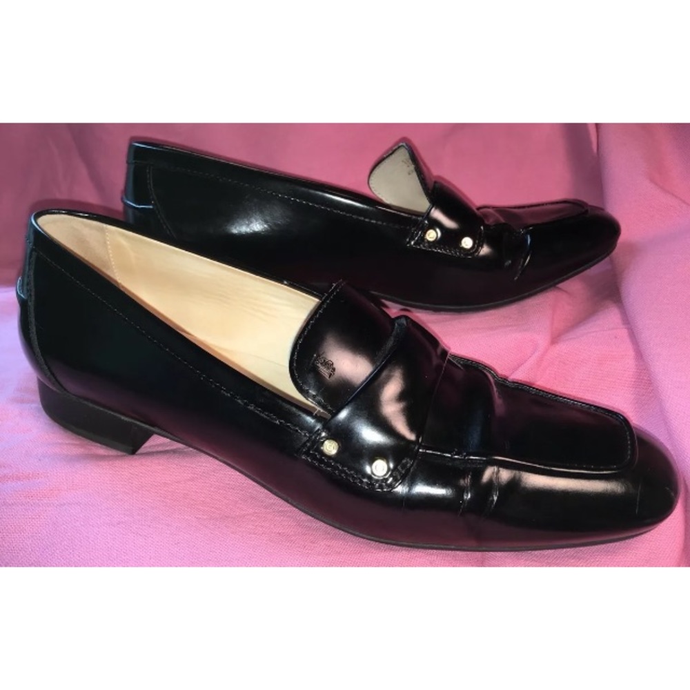 ⭐️ Tod’s 38.5 Black Patent Leather Liberty Loafers